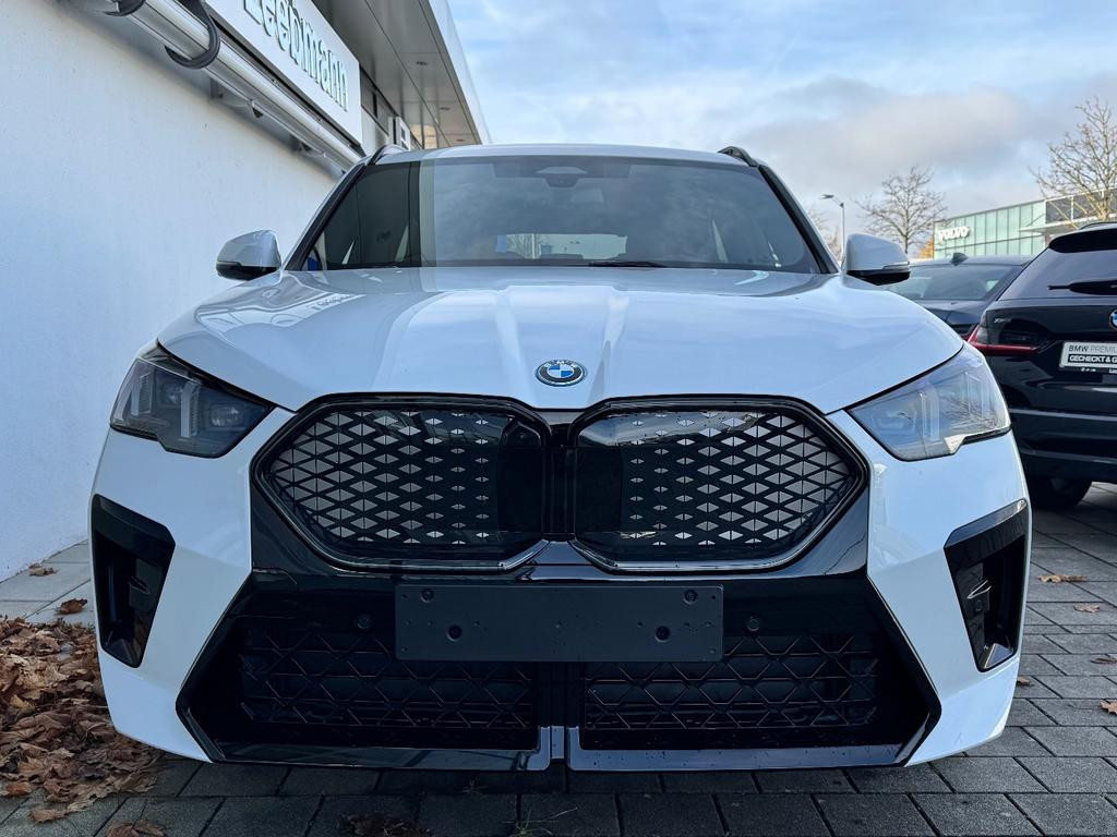 BMW iX2 M-Sport eDrive20