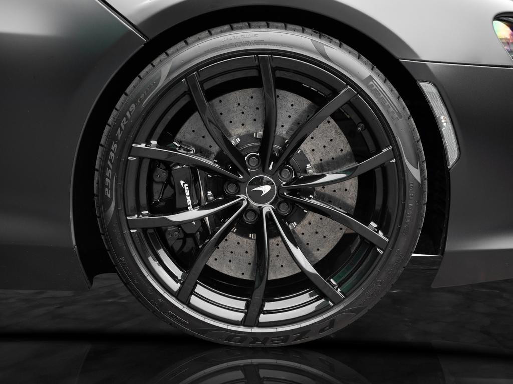 McLaren Artura