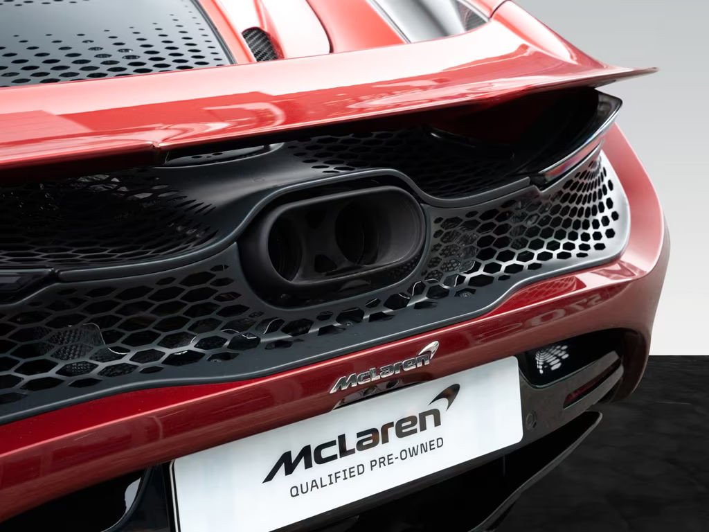 McLaren 750S