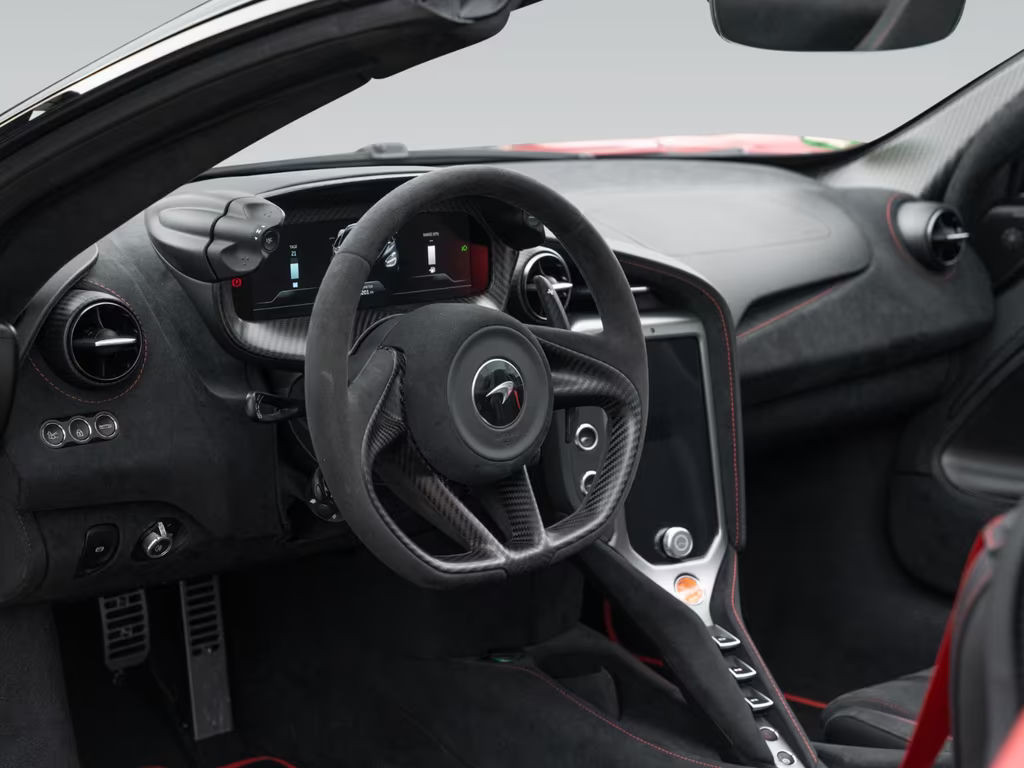 McLaren 750S