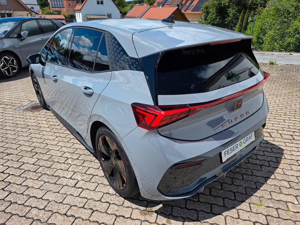 Cupra Born
