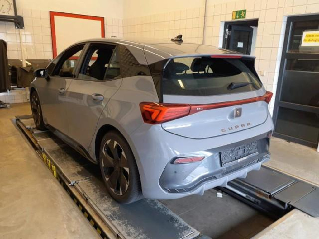 Cupra Born