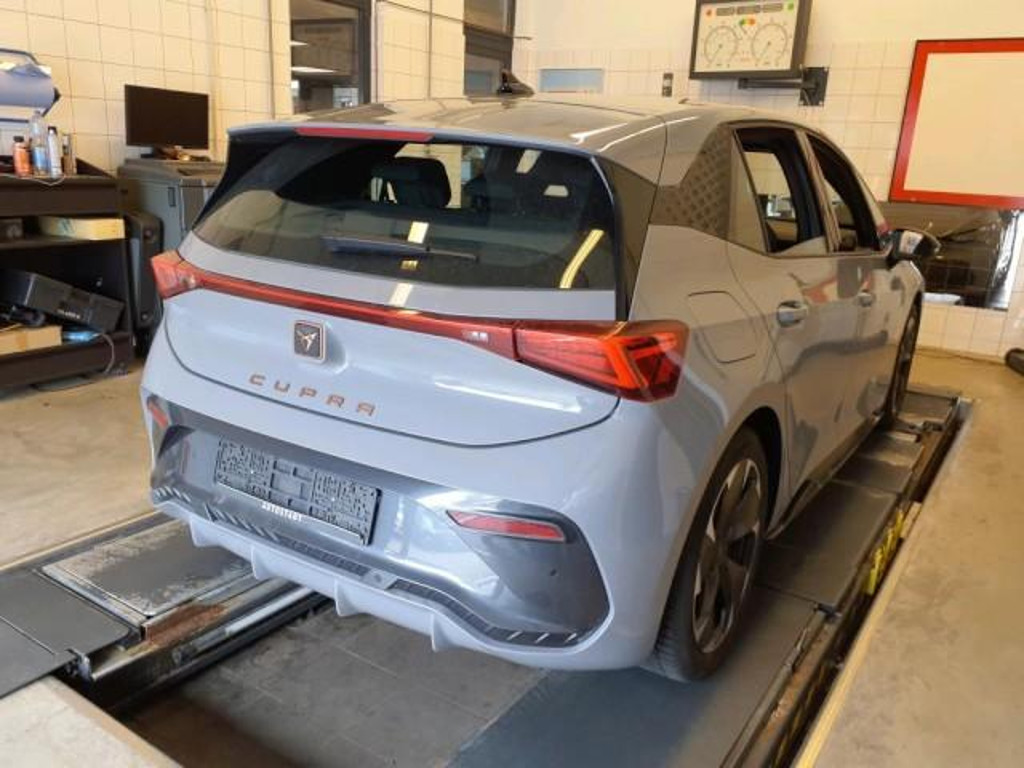Cupra Born