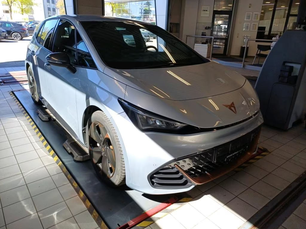 Cupra Born