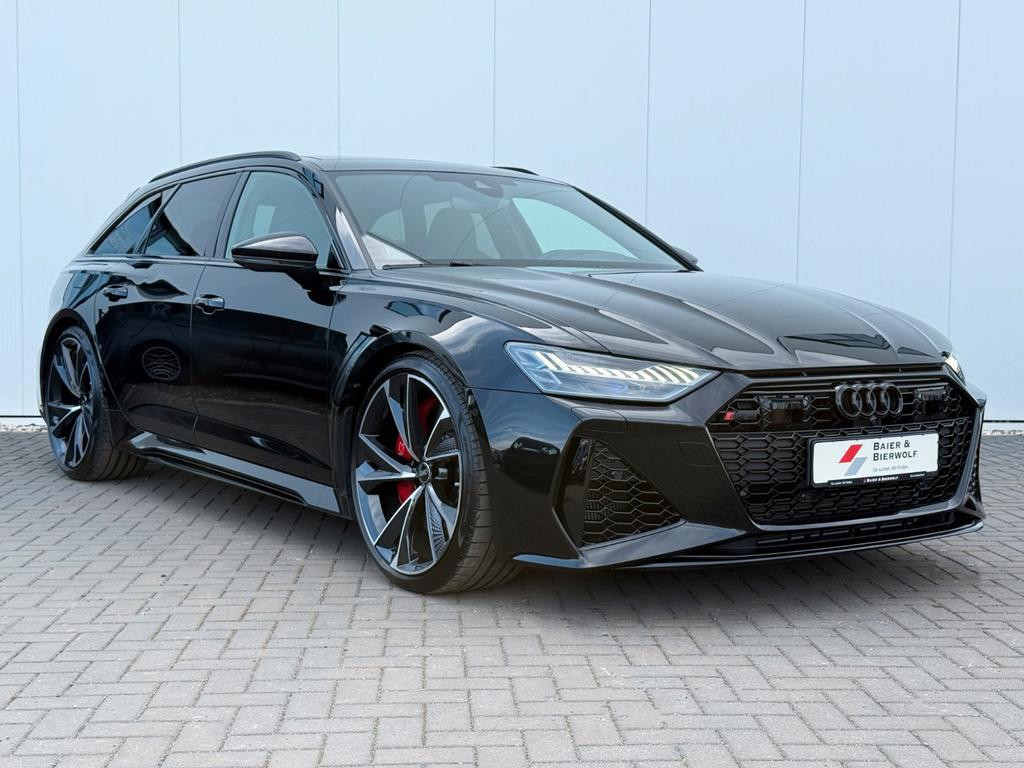 Audi RS6 Avant Quattro 4.0 TFSI