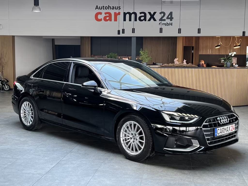 Audi A4 Sedan Quattro S-Line 50 TDI