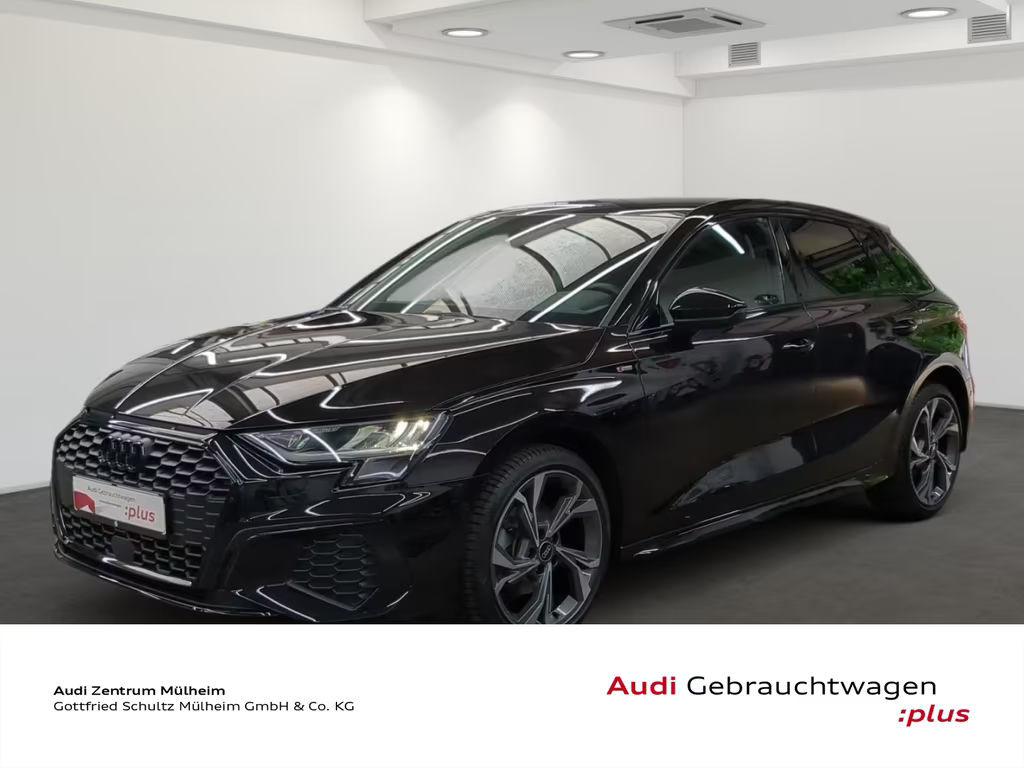 Audi A3 Sportback Sedan S-Line 35 TFSI