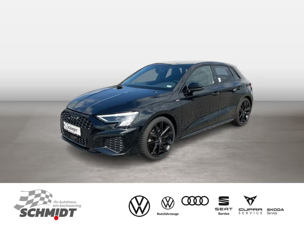 Audi A3 Sportback Sedan S-Line 35 TFSI