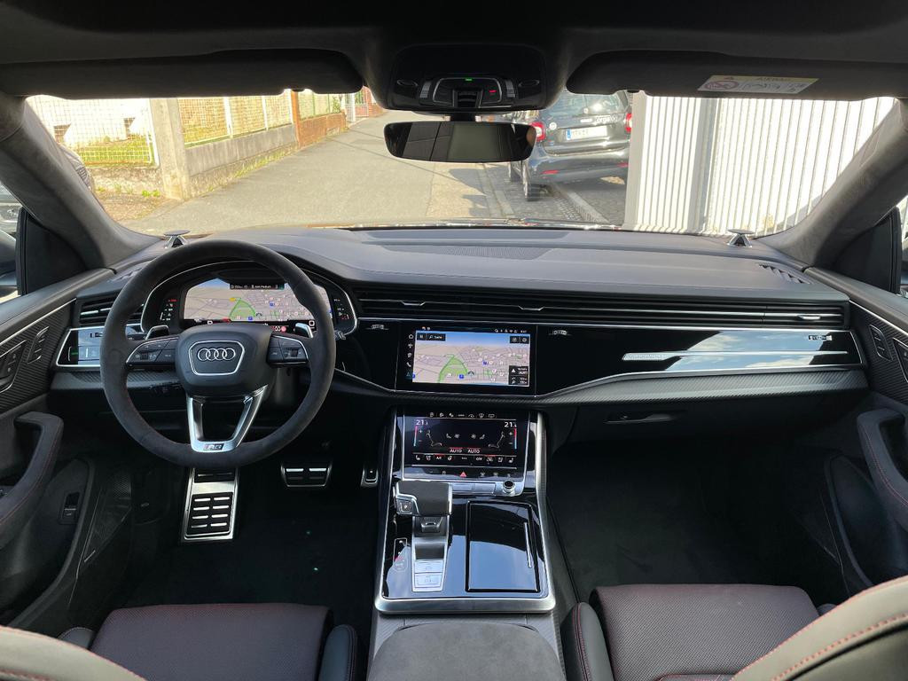 Audi RS Q8