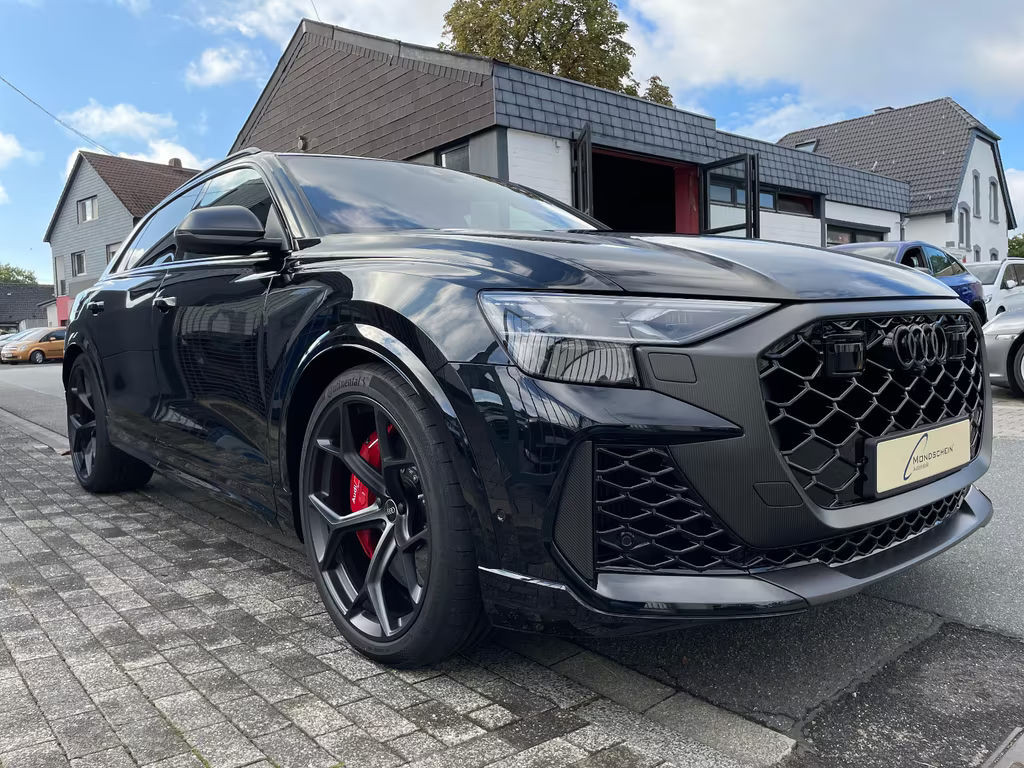 Audi RS Q8