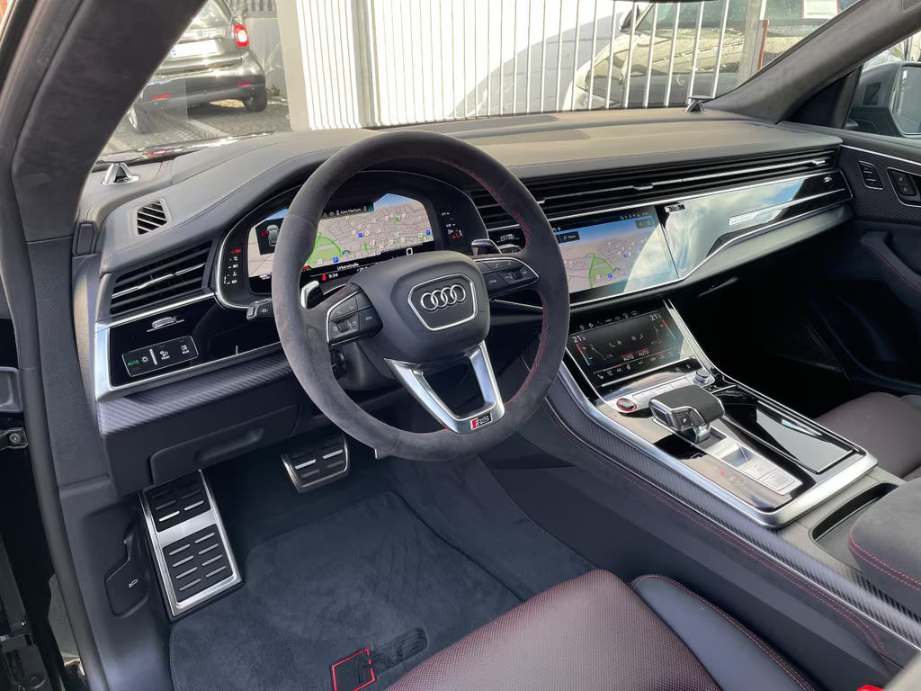 Audi RS Q8