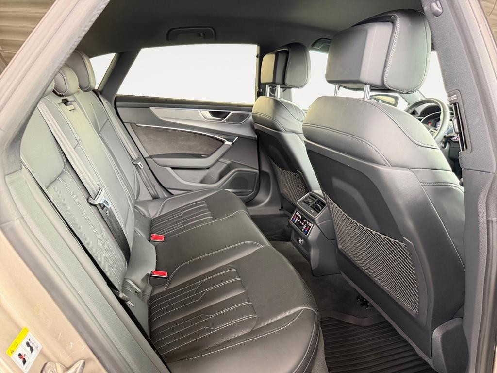 Audi S7