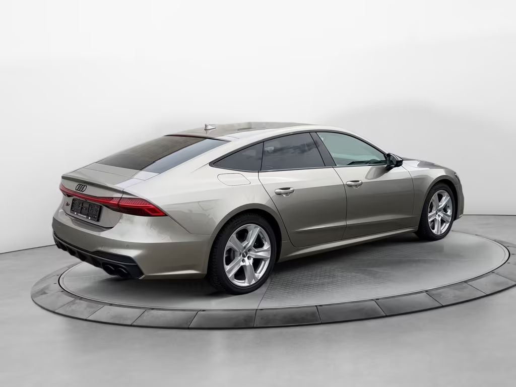 Audi S7
