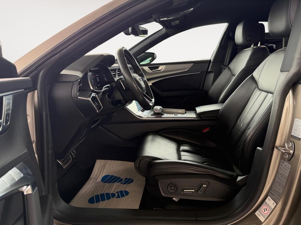 Audi S7