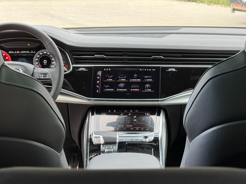 Audi SQ8