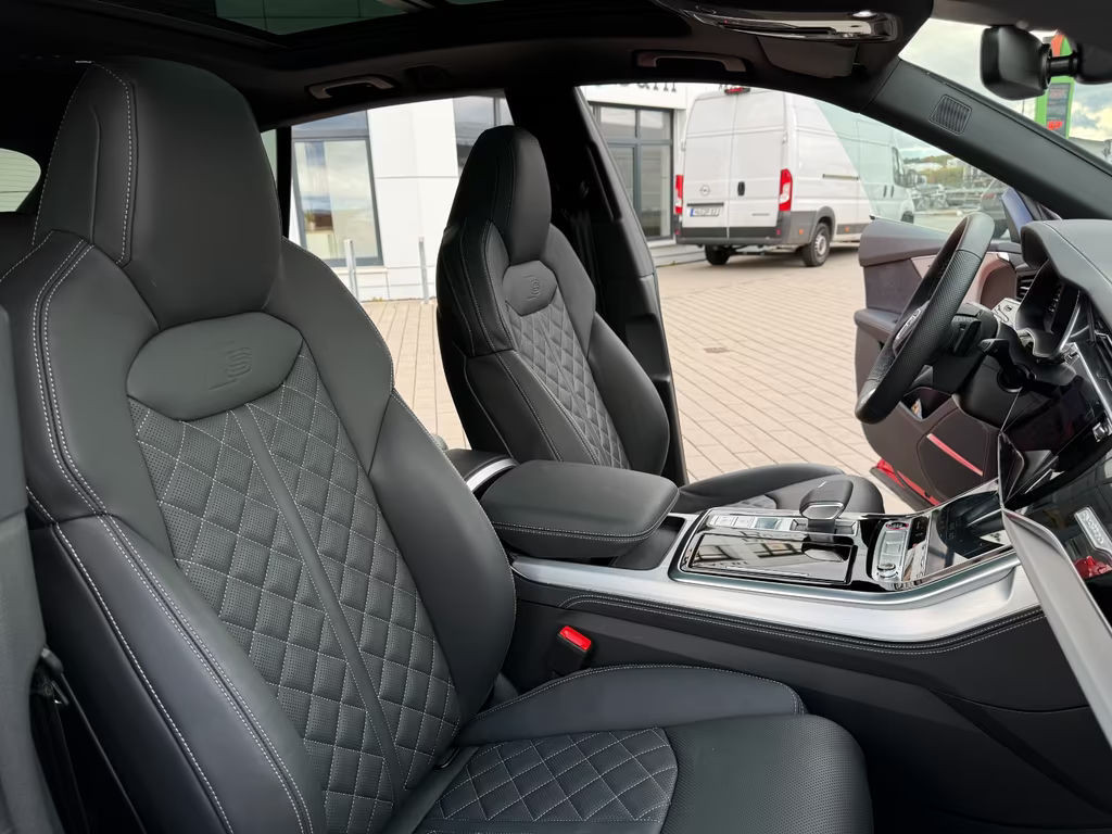 Audi SQ8