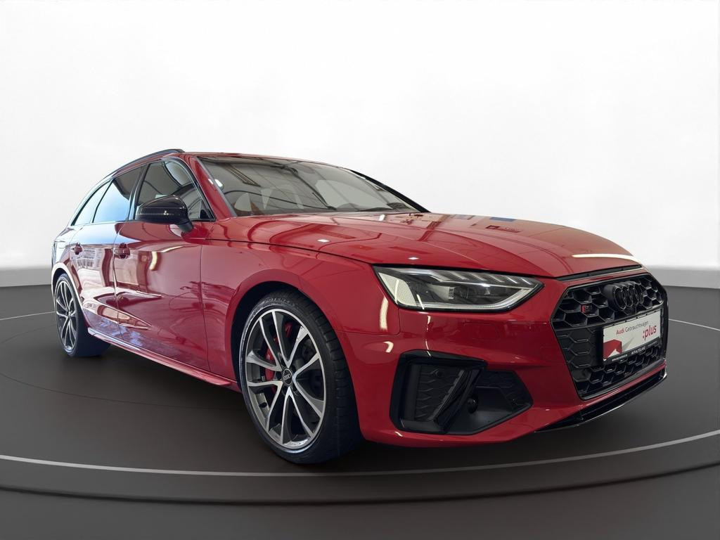 Audi S4
