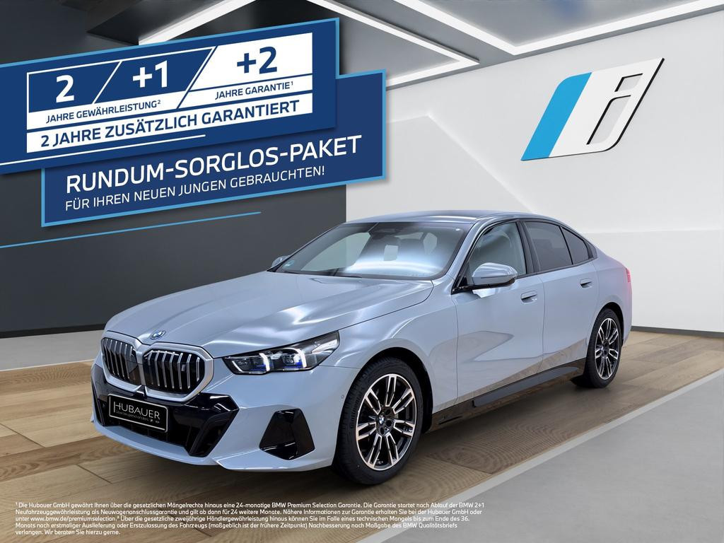 BMW i5 Sedan
