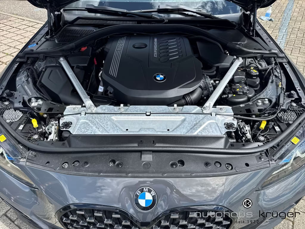 BMW M440