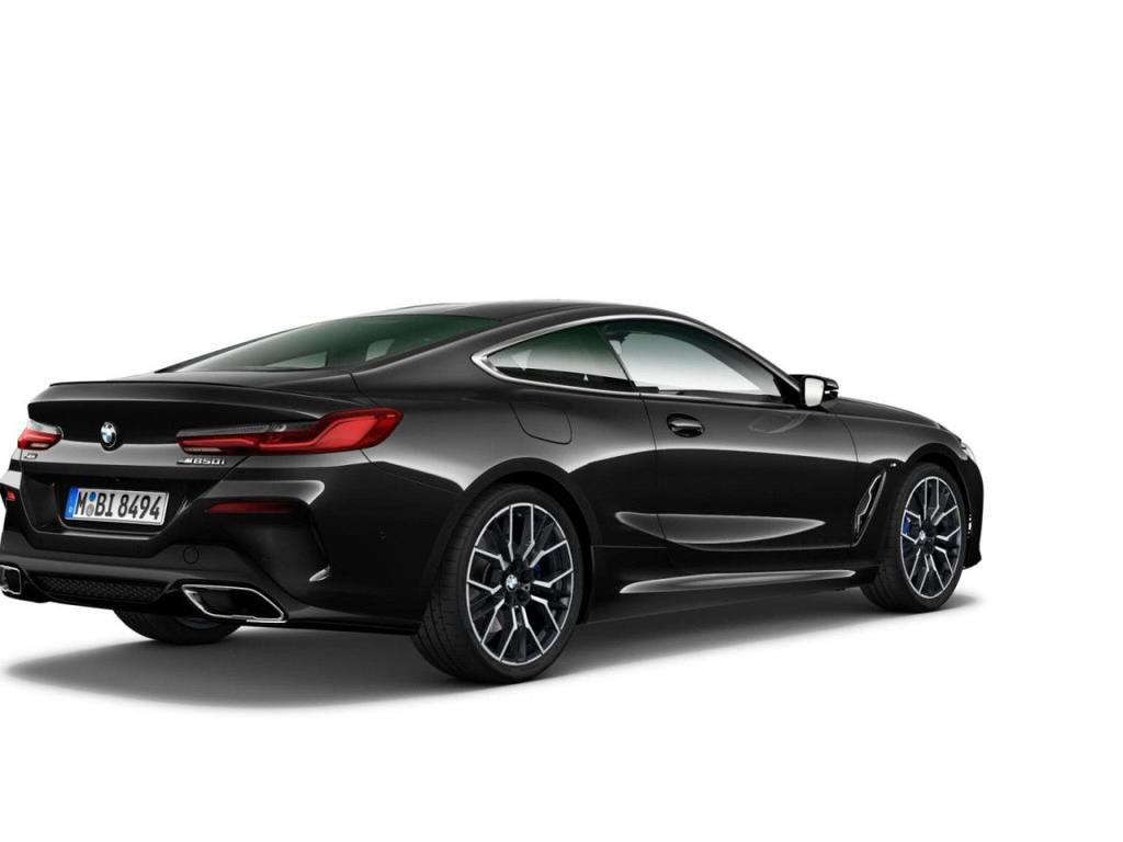 BMW M850
