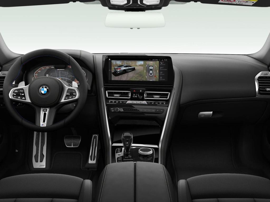 BMW M850