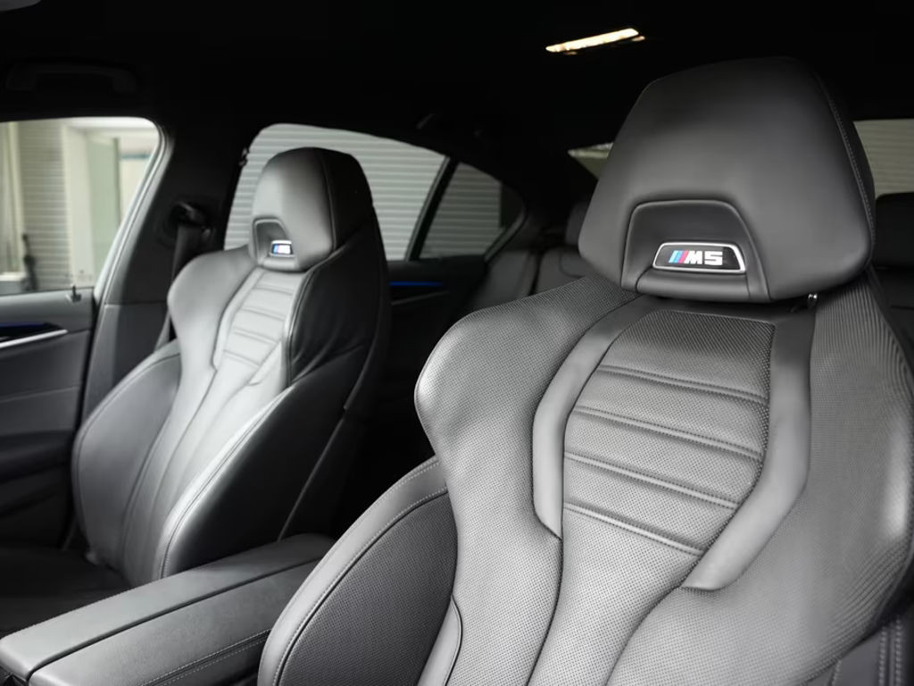 BMW M5