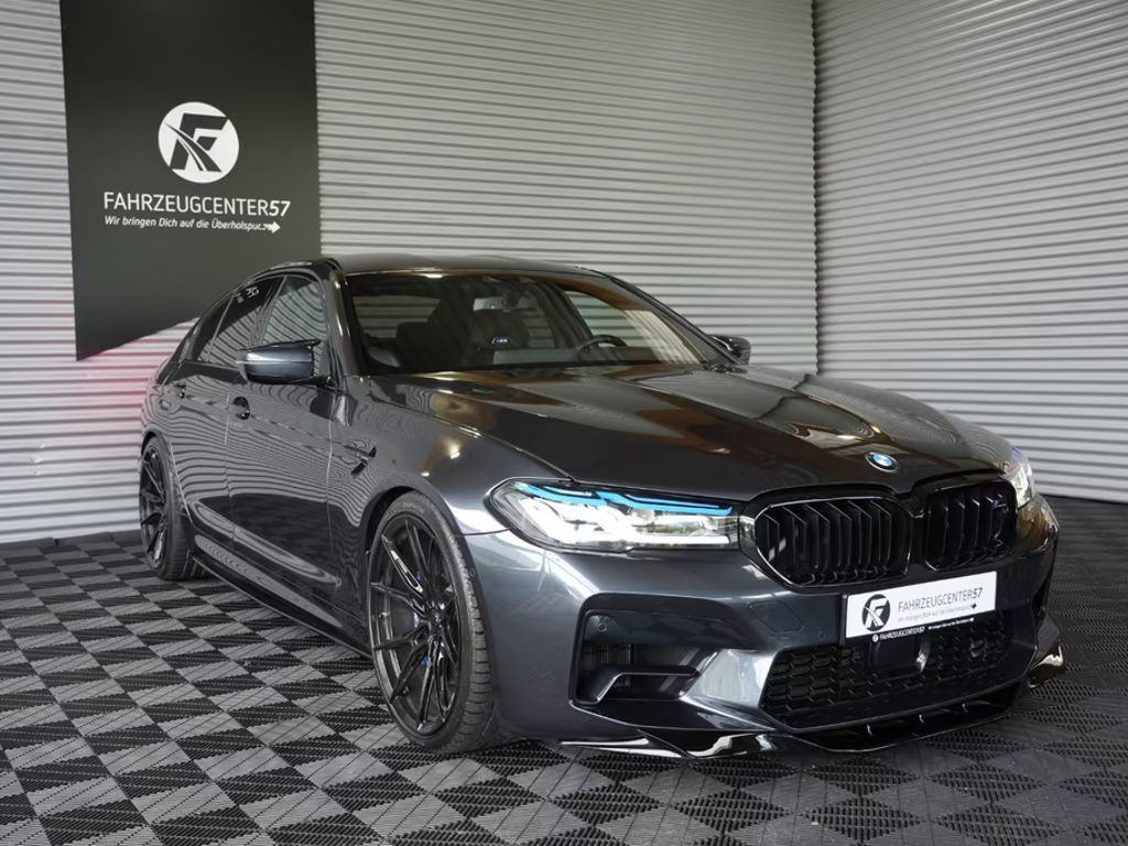 BMW M5