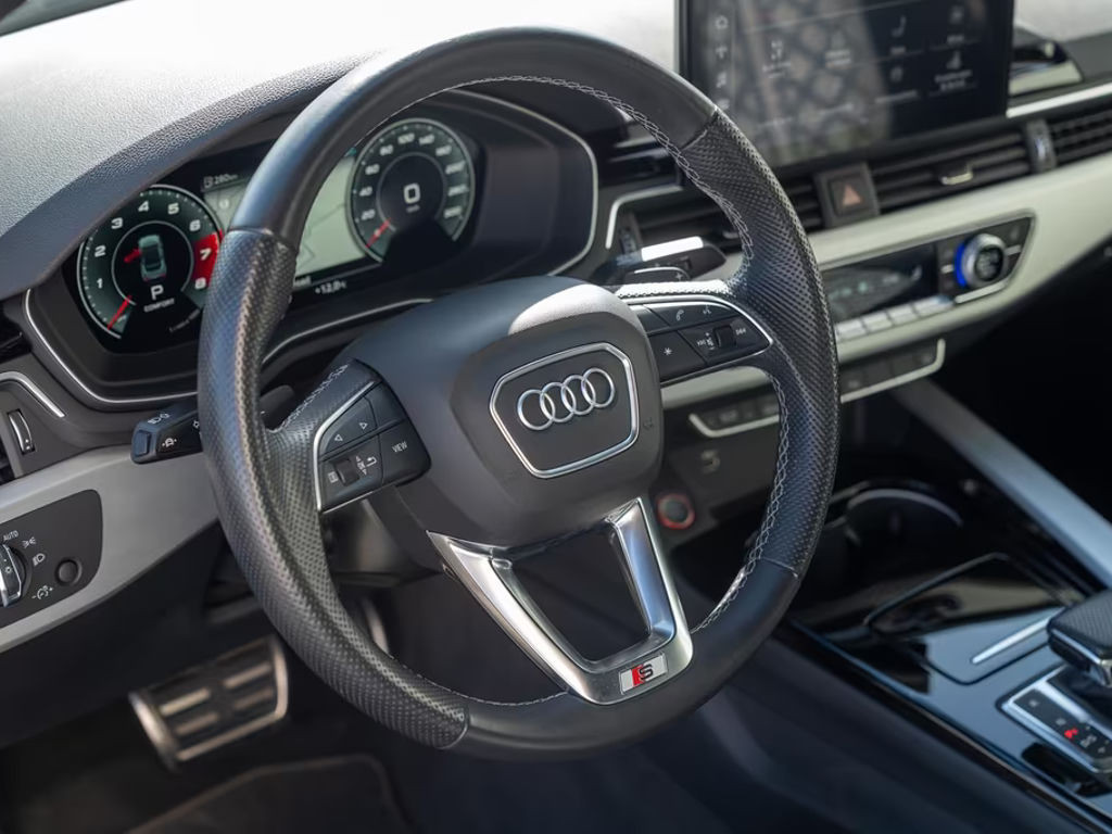 Audi S5