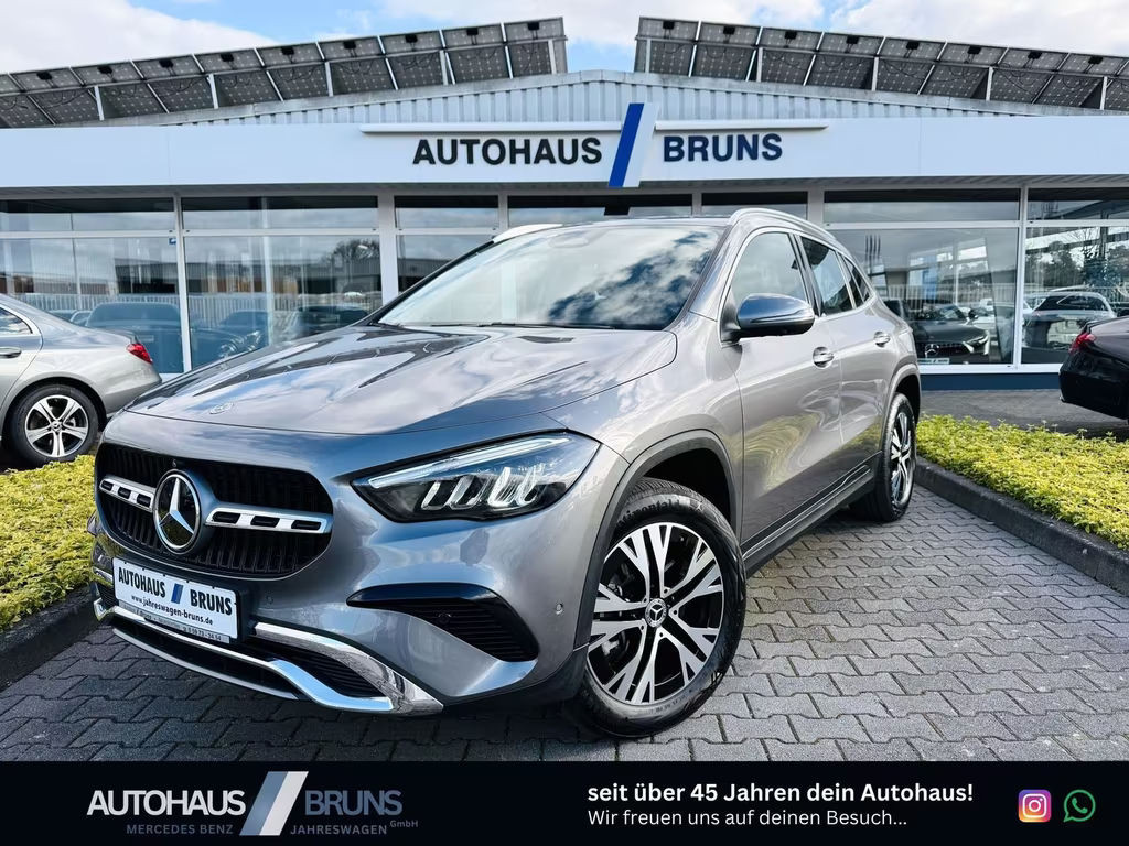 Mercedes-Benz GLA-Klasse GLA 220 4MATIC Progressive GLA 220 d