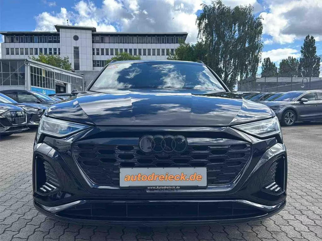 Audi Q8 e-tron