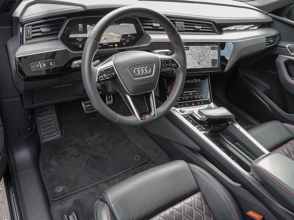 Audi Q8 e-tron