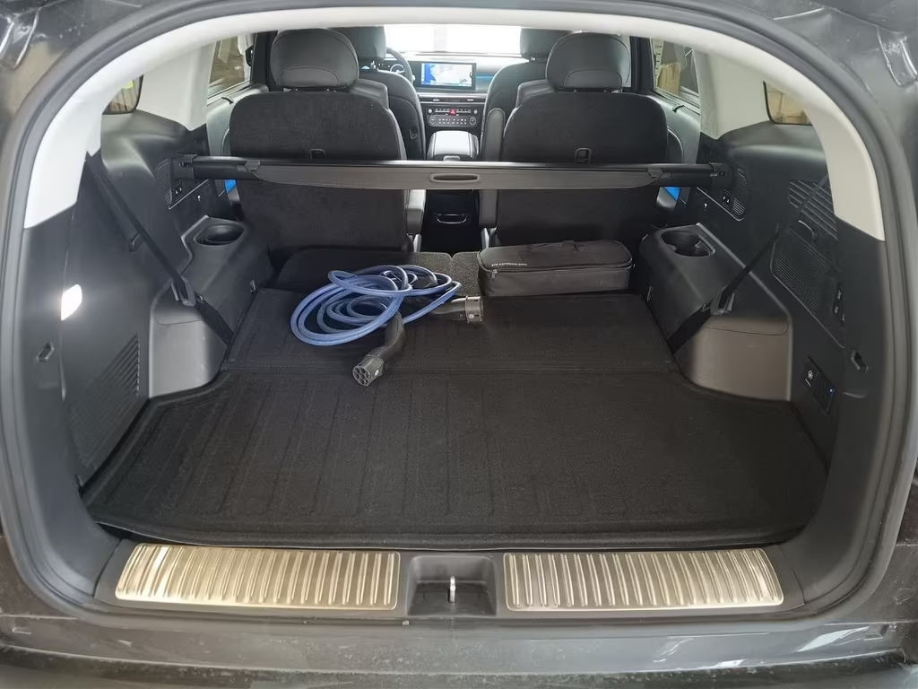Hyundai IONIQ 9