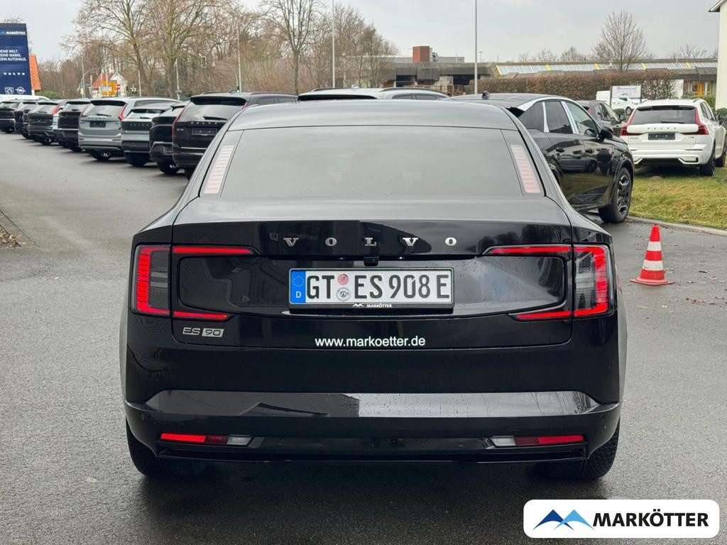 Volvo ES90