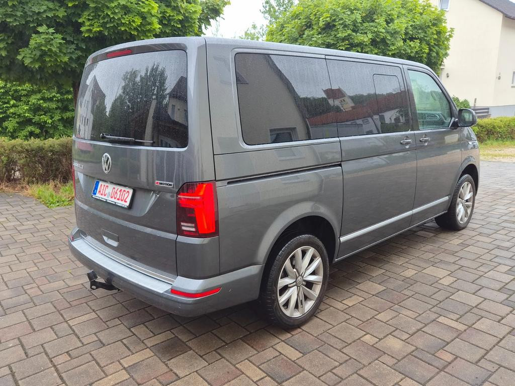 Volkswagen Caravelle