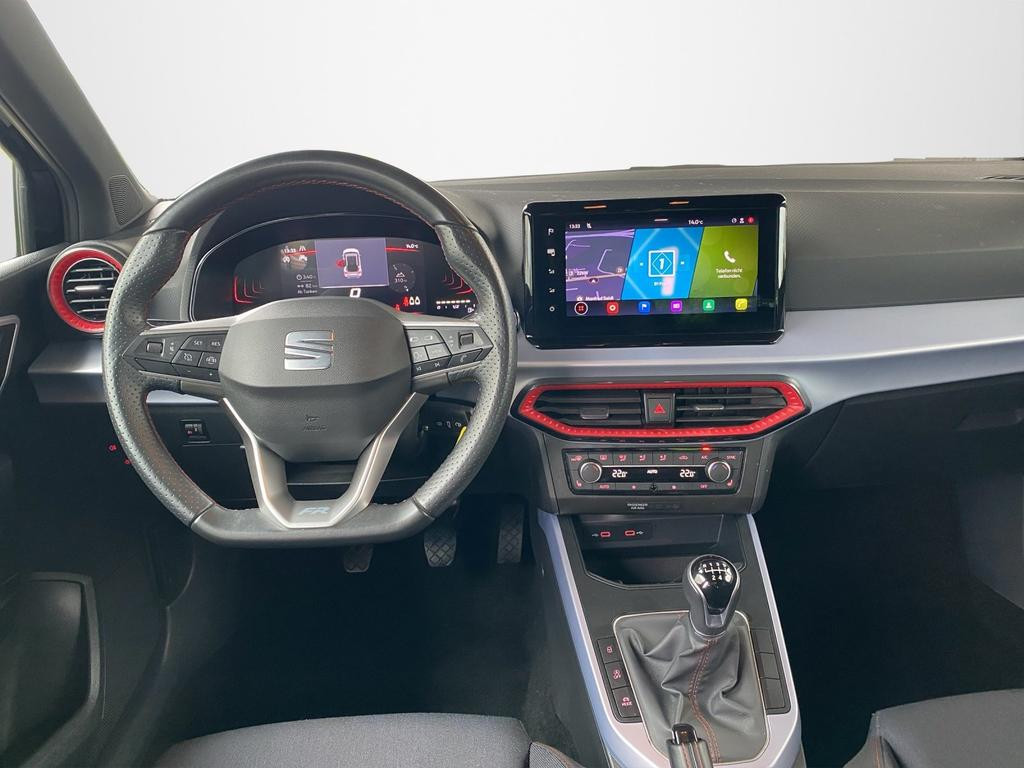 Seat Arona