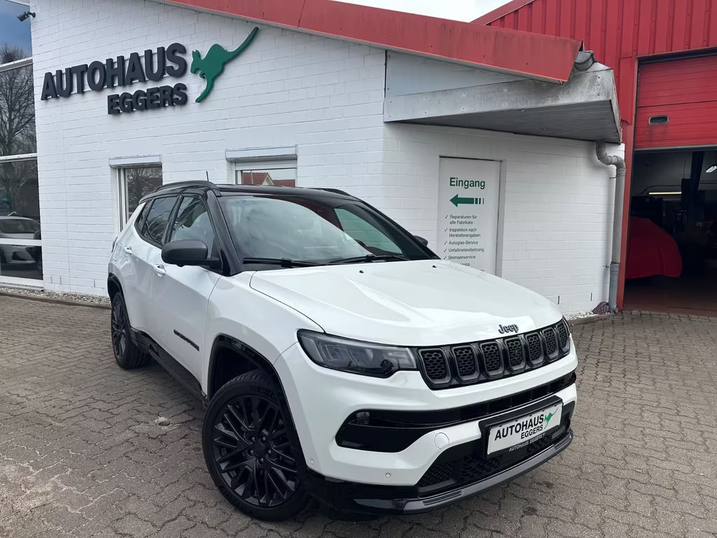 Jeep Compass Limited Hybrid 4x4