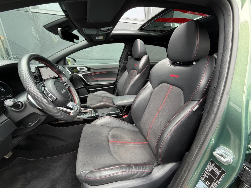 Kia ProCeed