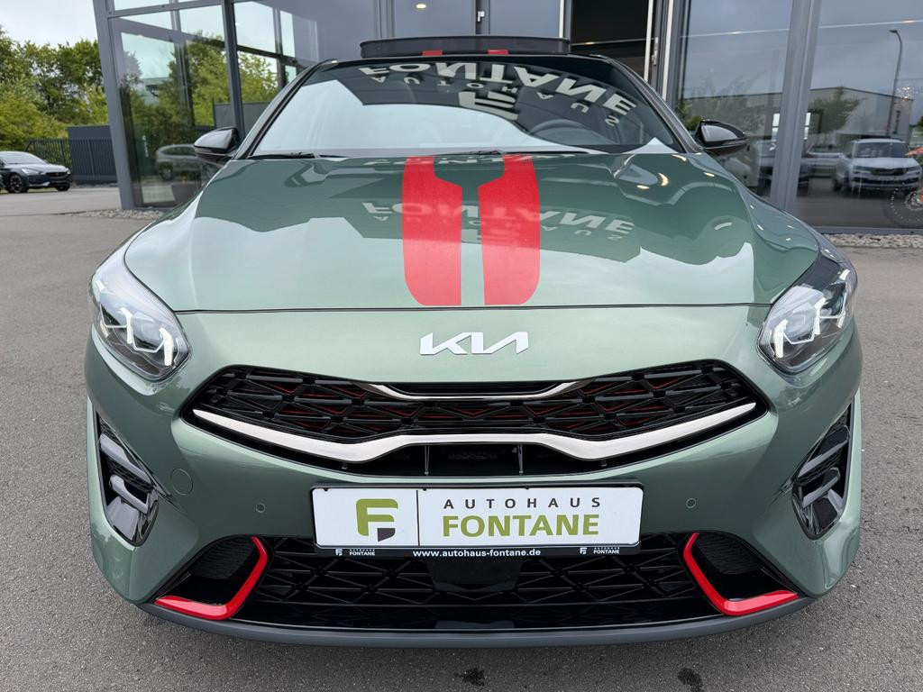 Kia ProCeed