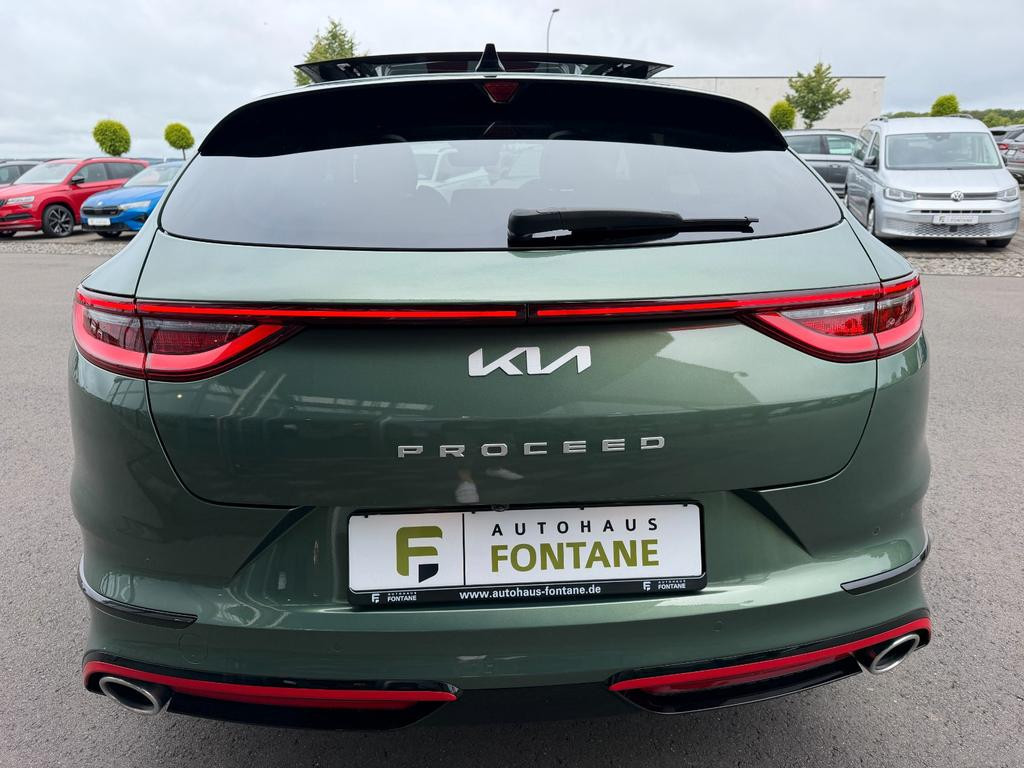 Kia ProCeed