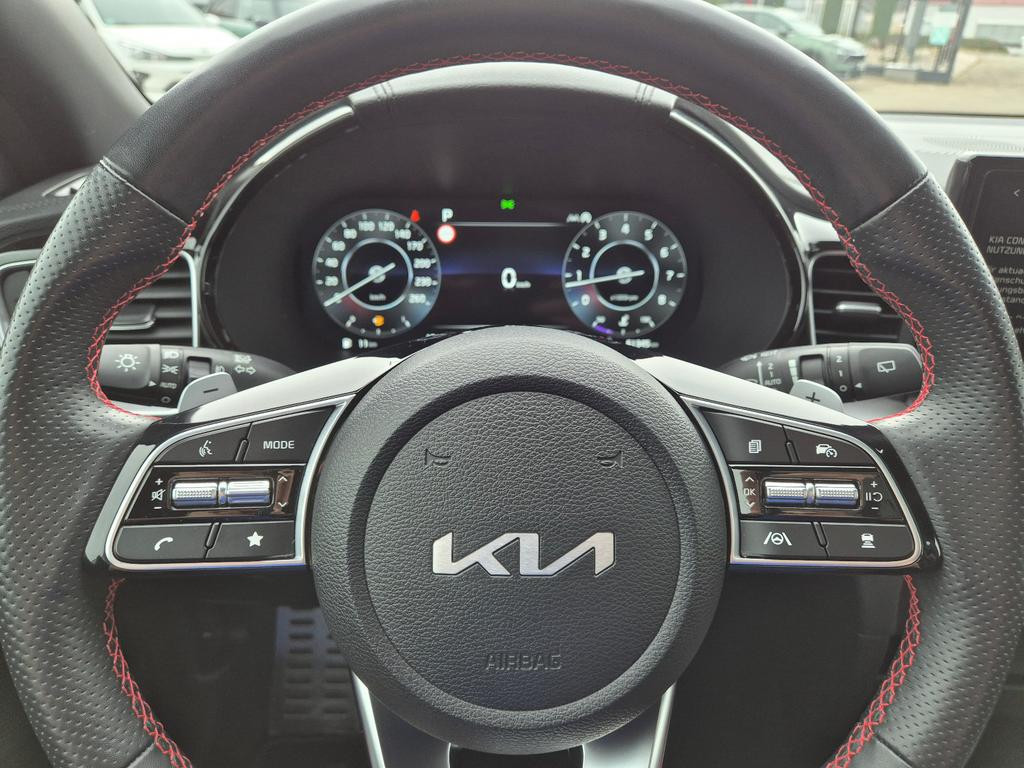 Kia ProCeed
