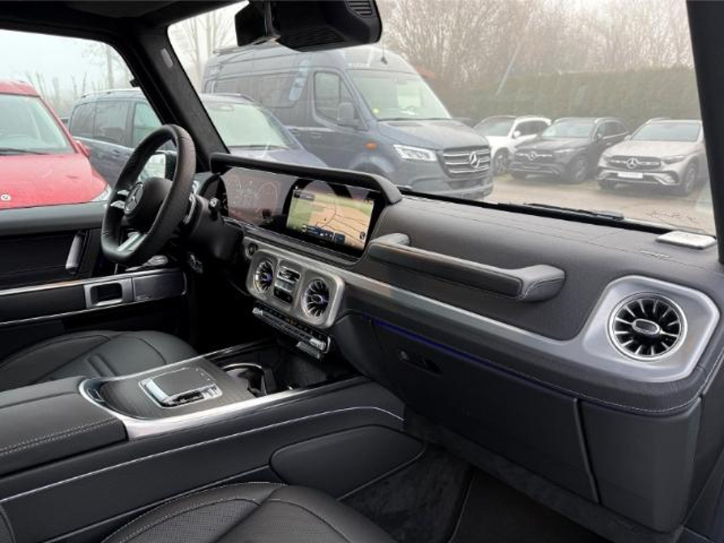 Mercedes-Benz G-Klasse