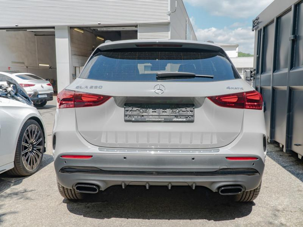 Mercedes-Benz GLA-Klasse