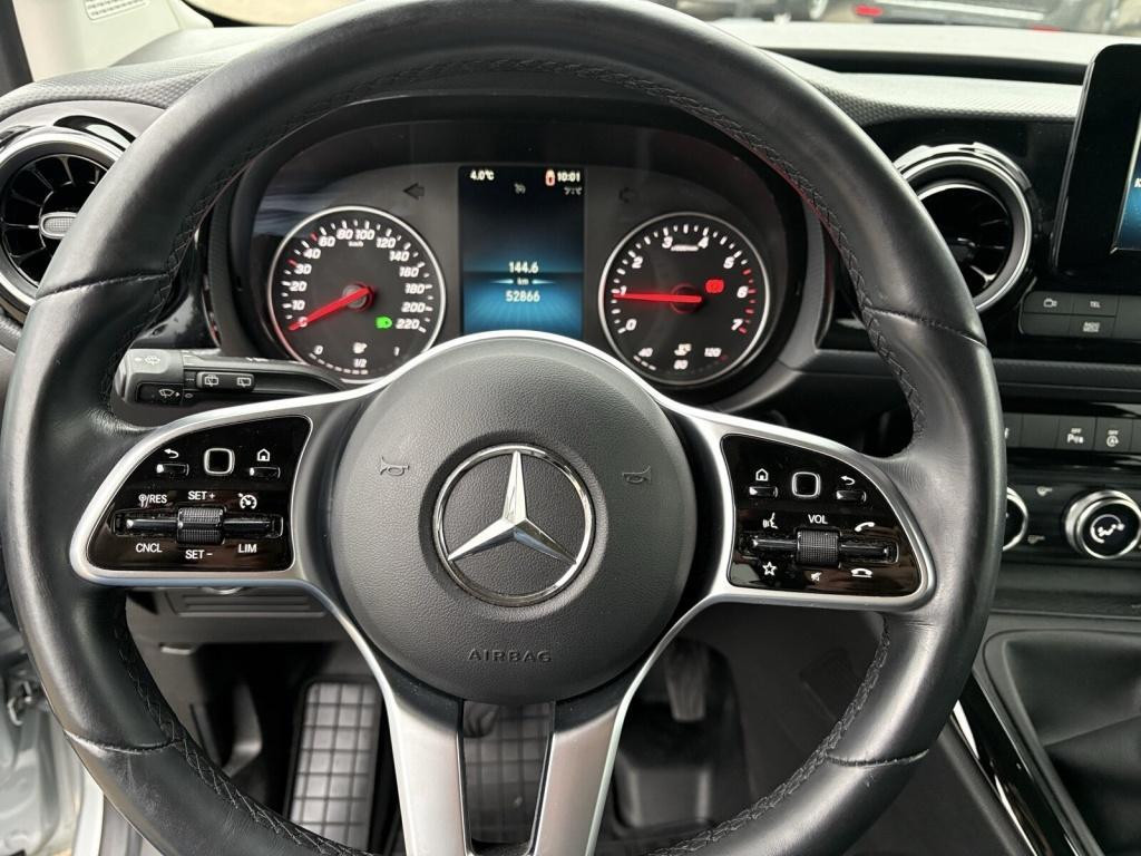 Mercedes-Benz T 180