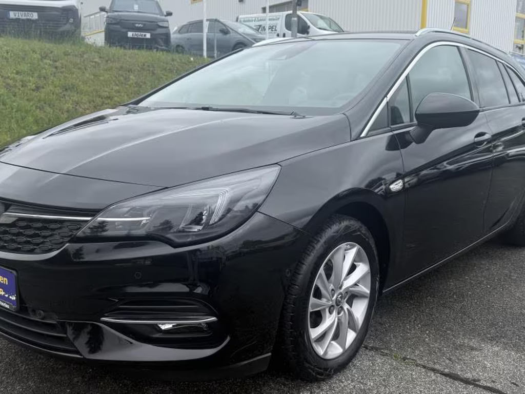 Opel Astra 1.2 Turbo Elegance