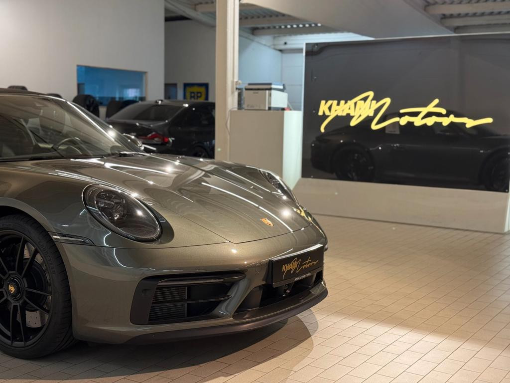 Porsche 911