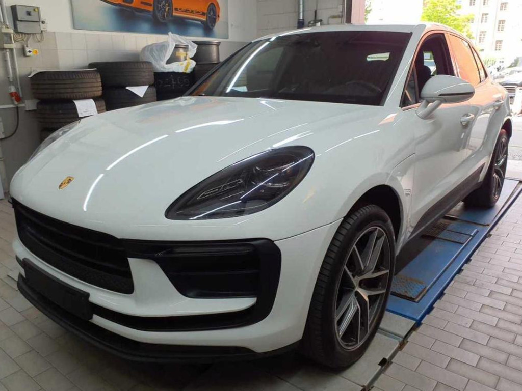Porsche Macan 2023 Pano 20" Kamera CarPlay SpeedInfo