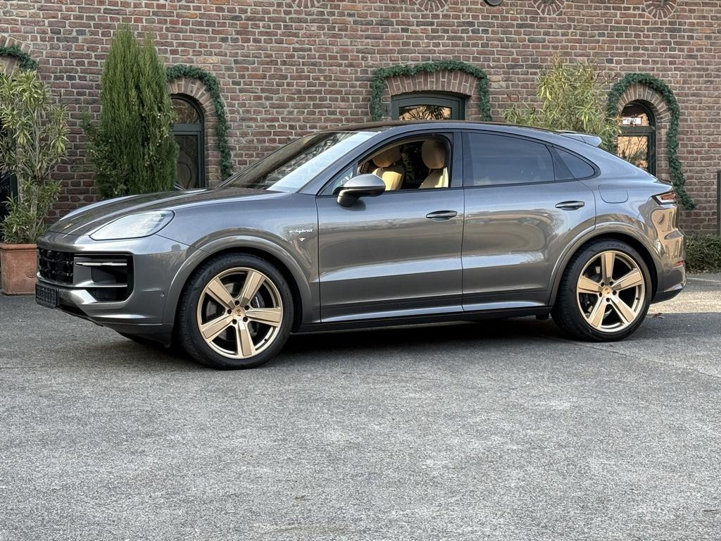 Porsche Cayenne E-Hybrid Coupé
