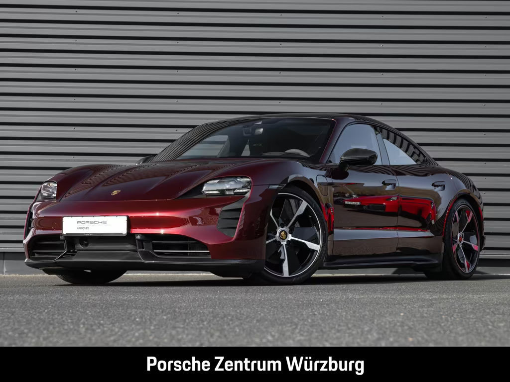 Porsche Taycan GTS