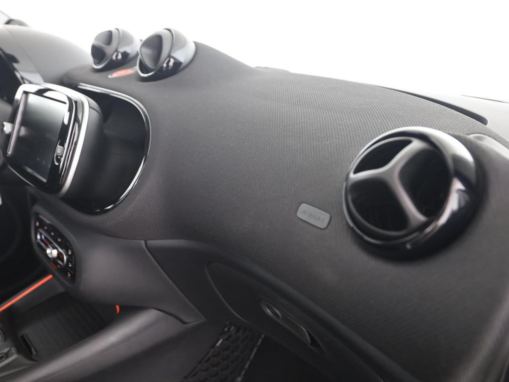 Smart EQ forfour