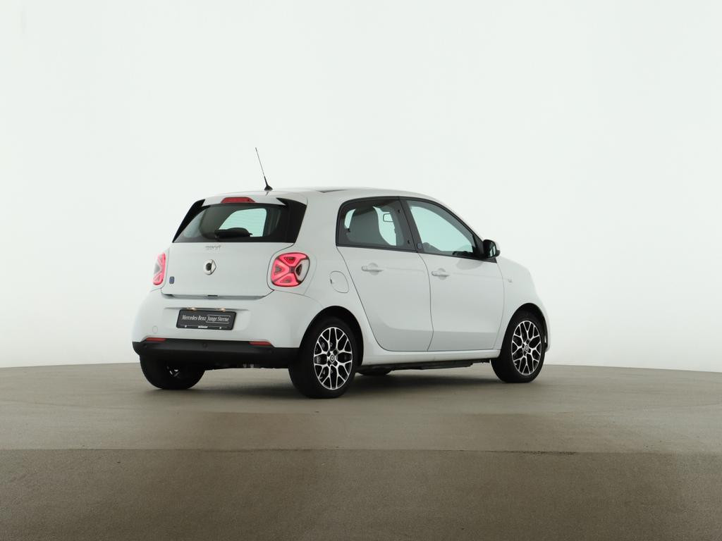 Smart EQ forfour